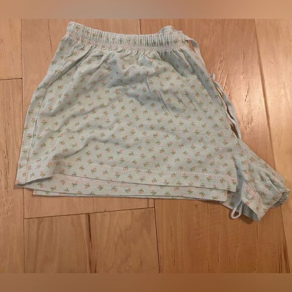 Vanity fair size medium two piece mint green with pink rose detail pajama set - Picture 12 of 15